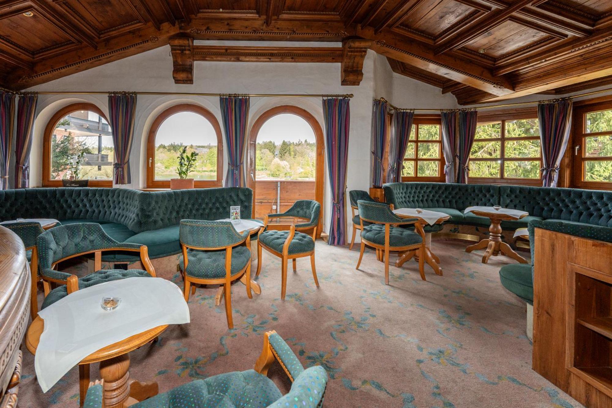 גוסלר Hotels Am Kranichsee מראה חיצוני תמונה