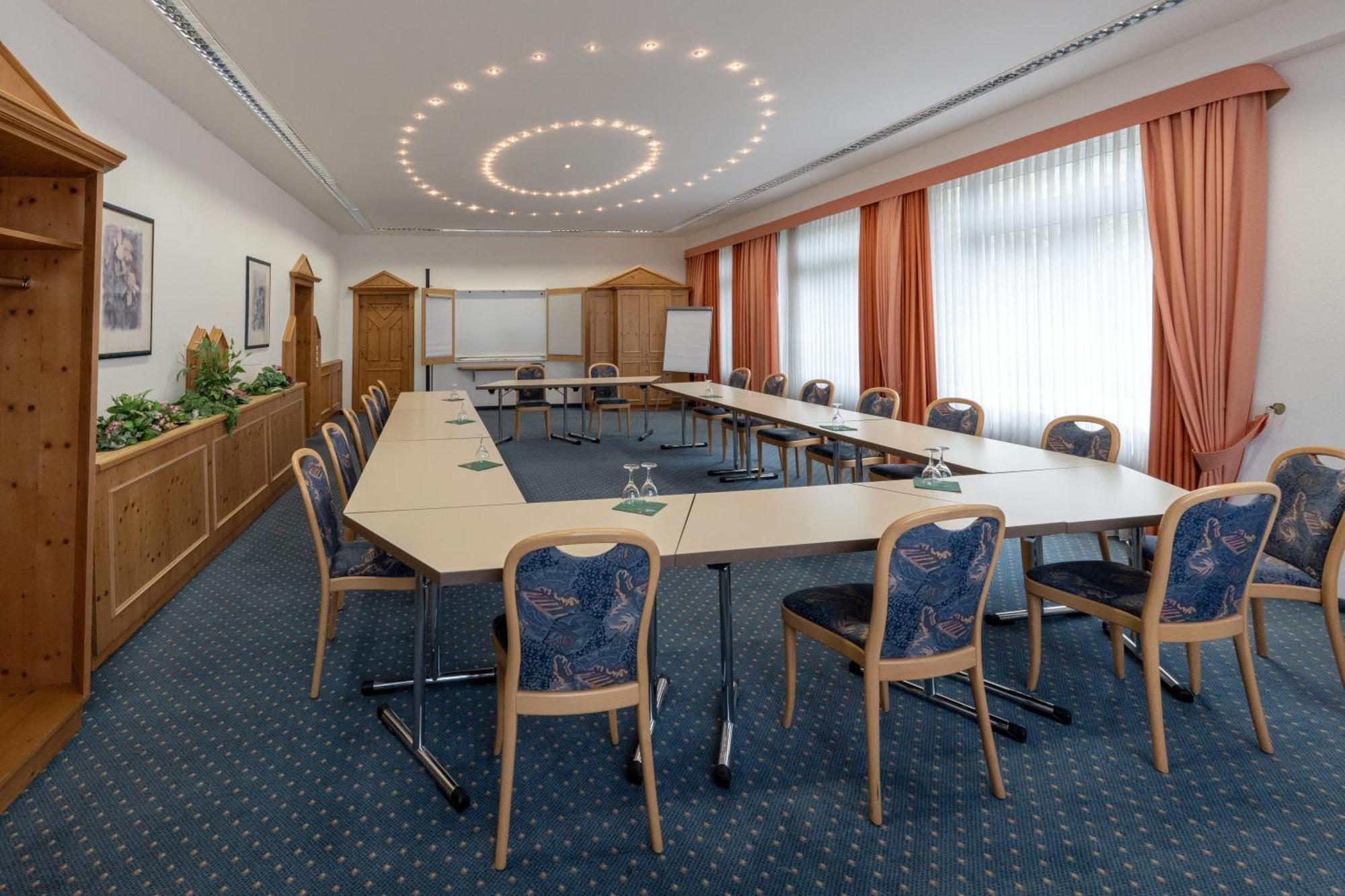 גוסלר Hotels Am Kranichsee מראה חיצוני תמונה