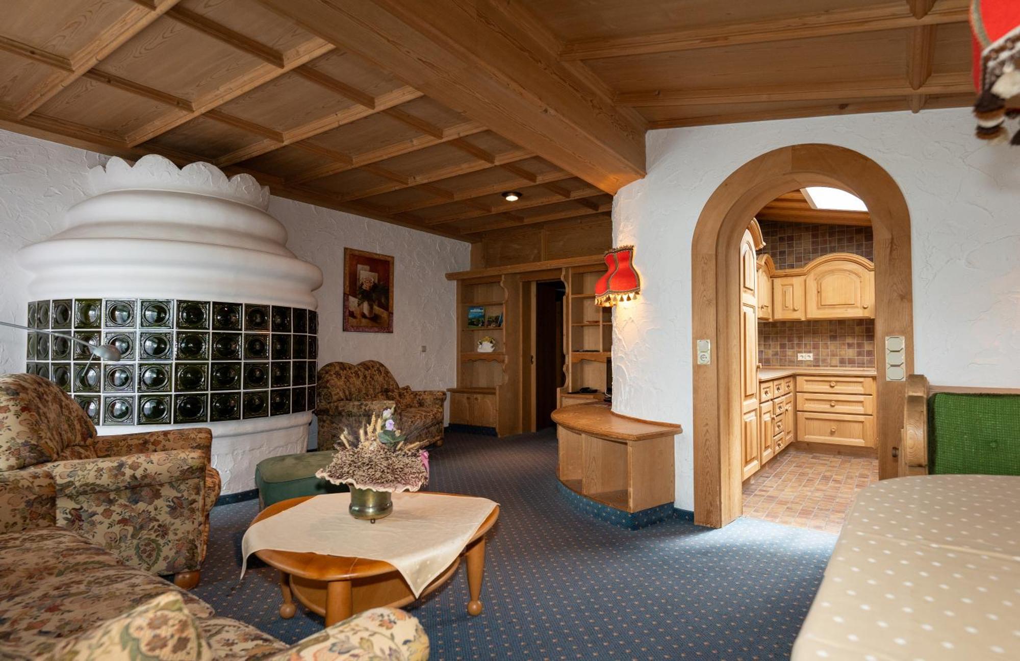 גוסלר Hotels Am Kranichsee מראה חיצוני תמונה